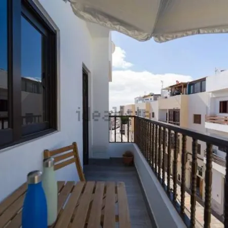 Beautiful Newly Renovated 3 Bedroom