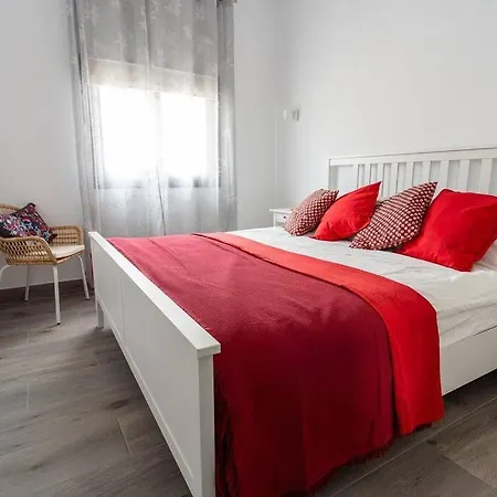 Διαμέρισμα Beautiful Newly Renovated 3 Bedroom