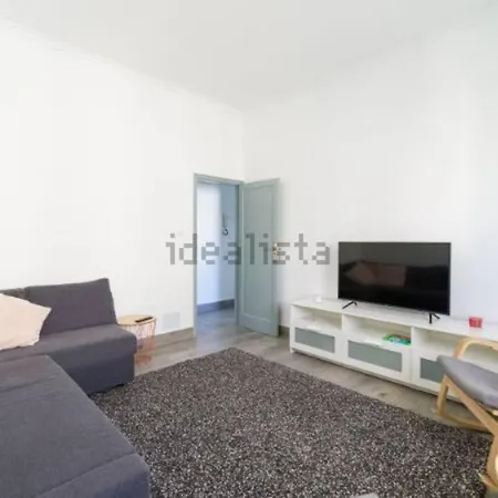 Beautiful Newly Renovated 3 Bedroom